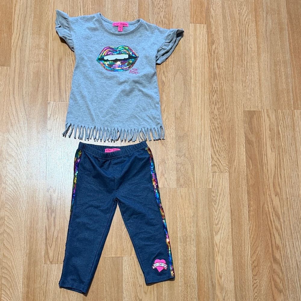 Betsey Johnson Lips outfit size 6x